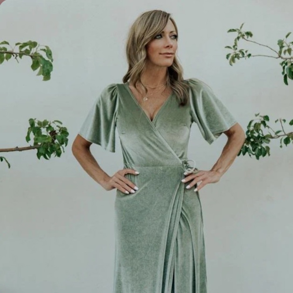 Baltic Born Meghan Velvet Wrap Maxi Bridesmaid Dress in Sage Size XS